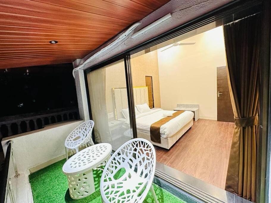 Villa Casa Majestic Lonavla Exterior foto